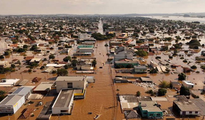 Ajuda para reconstruir nossa vida
