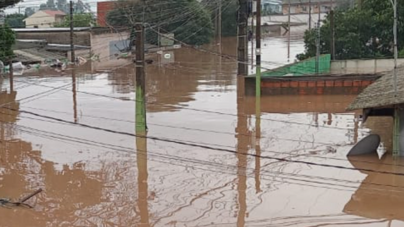 Desabrigada da RIO BRANCO/ CANOAS 