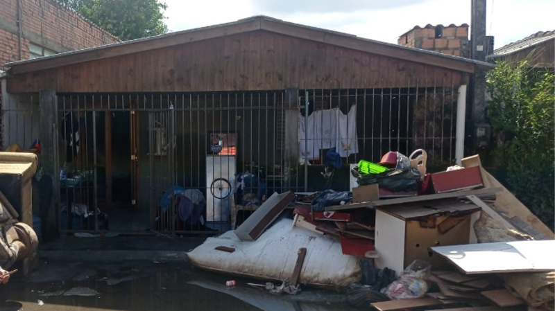 Ajude meu enteado e a sua mãe vítimas da catástrofe no RS