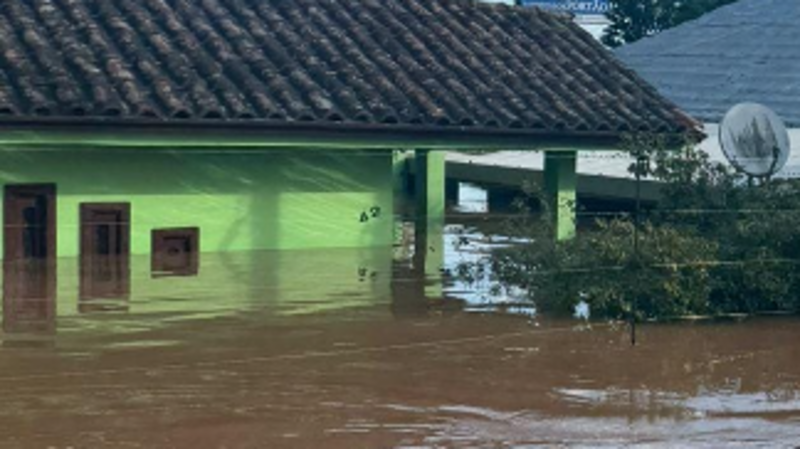 Ajude Seu Locivaldo e Dona Ledy a Reconstruir suas Vidas após Enchente