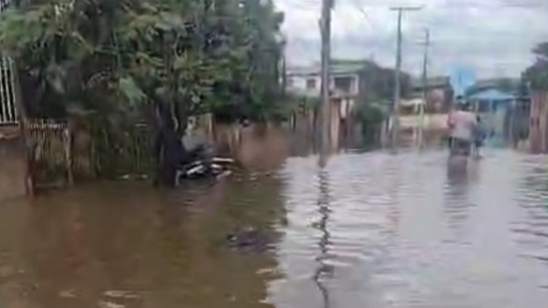 Ajuda para colegas - Enchente Canoas/RS