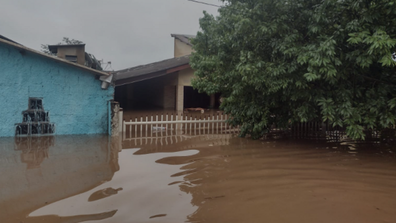 Ajude uma família que teve sua casa atingida pela enchente RS
