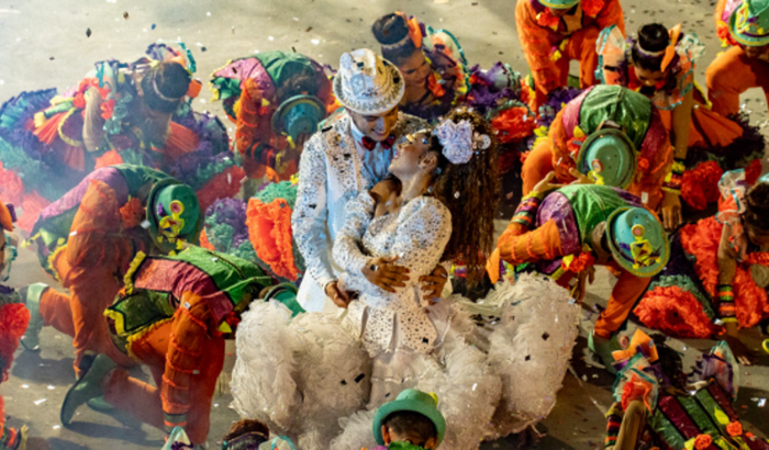 Ajude no espetáculo da Junina Brilho brilho do Sol 2024