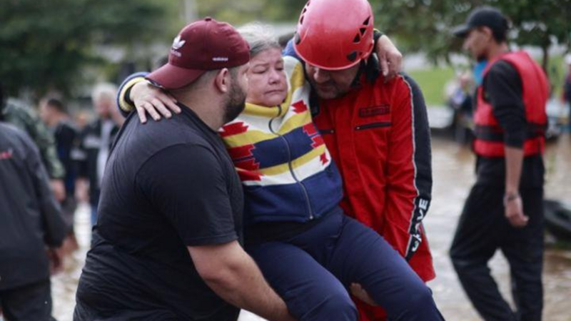 Família Canoas Bairro Mathias Velho