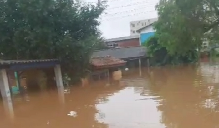 AJUDE MEUS PAIS A RECOMEÇAR
