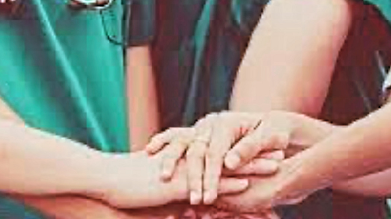 Ajude os Profissionais de Saúde a Apoiarem as Vítimas das Enchentes no Sul!