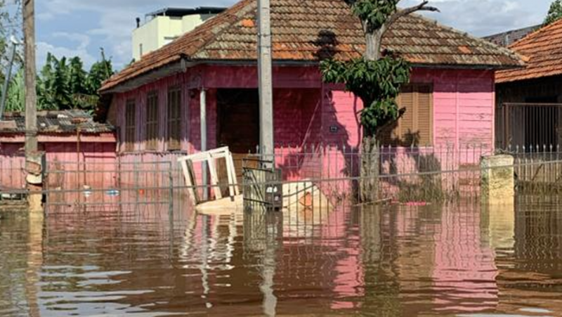 Nos ajude a reconstruir após enchente RS