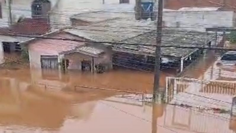 SOS ENCHENTES - Ajude a família do Sd Mateus Franskoviak Nunes