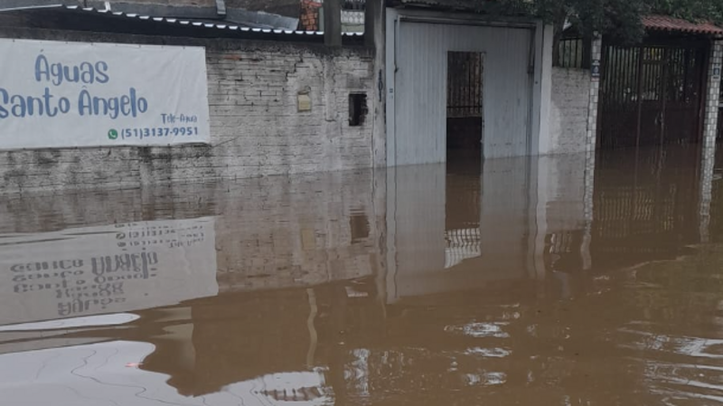 Ajuda Grazi e Gêmeos da enchente em Cachoeirinha RS 