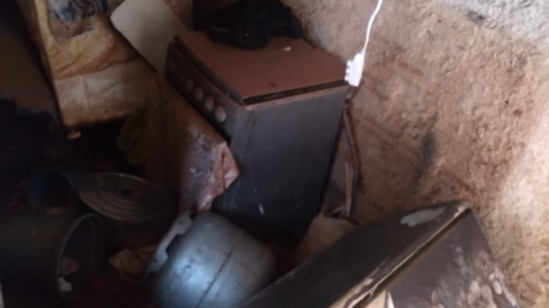 Ajuda para Tia Meri reconstruir a casa depois da enchente