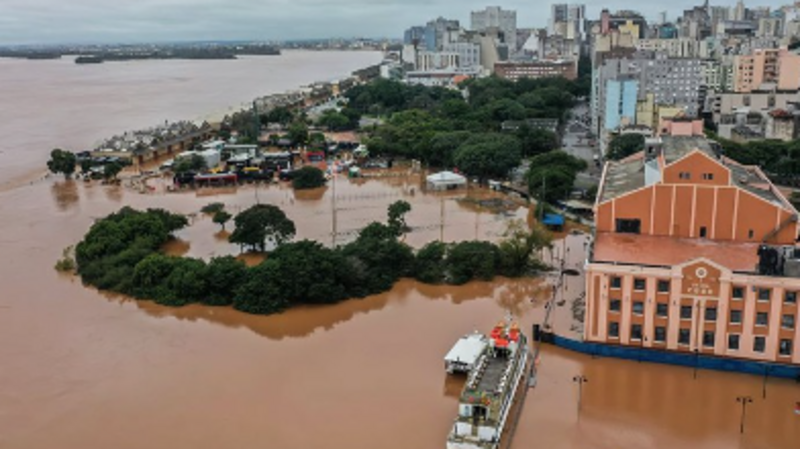 Água, Cobertor e Ração para o RS