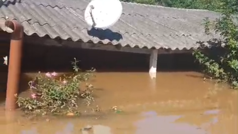 Ajude o Jonatan, caminhoneiro atingido pela enchente 