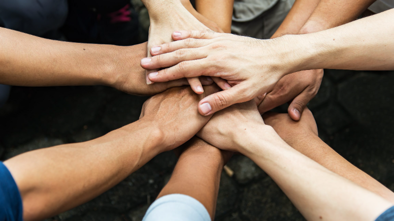 Ajuda ao Colega Mauro Dutra