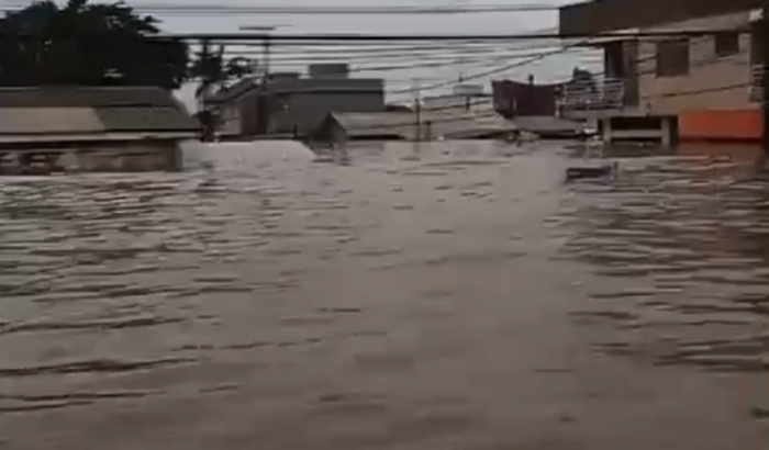 Perdi minha casa na enchente de canoas 