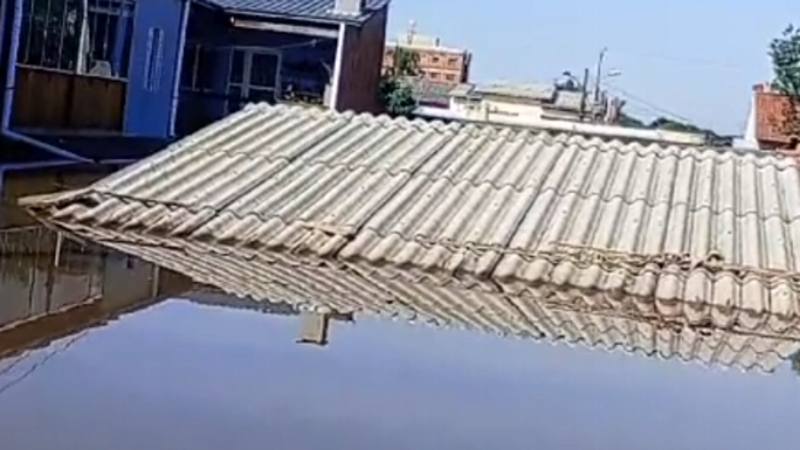 Me chamo Cristiano e peço ajuda para recomeçar!#Enchentecanoas 