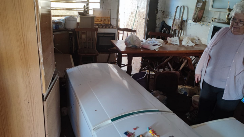 Me ajude a reconstruir meu lar