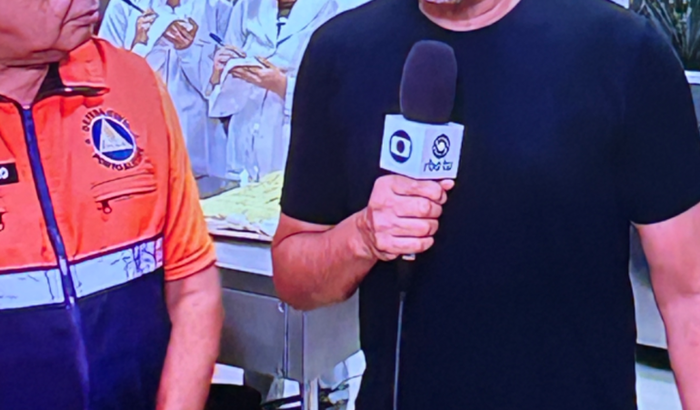 Ajuda para comprar uma camisa Dudalina pro William Bonner