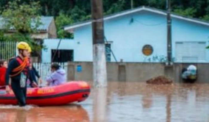 Volunteers Brazil help