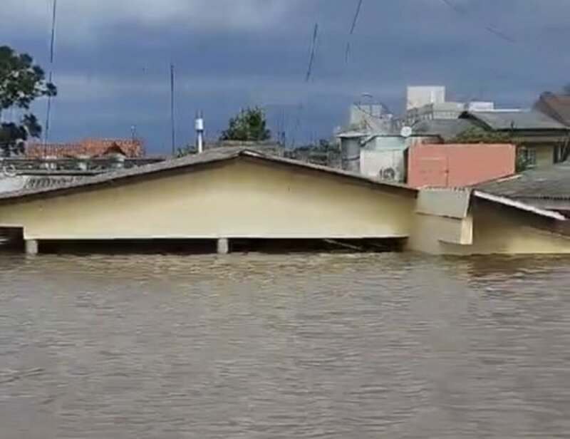 Ajuda para reconstruir casa Marli, Mario e Augusta