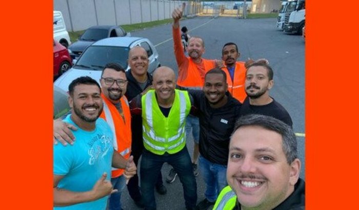 Ajude o Russão a voltar ao Volante! 🚚📦🎁