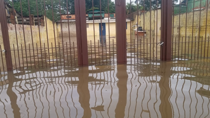 Ajuda para a prof. Néia