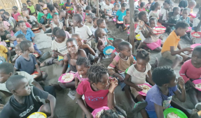 Juntos por um Futuro Melhor para as Crianças de Moçambique
