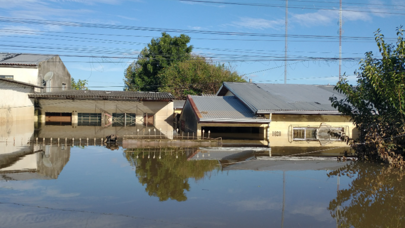 SOS Dani&Lucas - enchente Canoas/RS