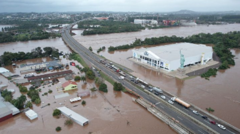 Ajude Vania a reconstruir sua casa!!!