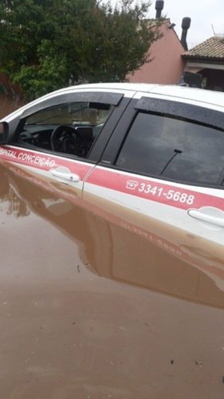 Ajuda Ricardo Azevedo - Taxista e perdeu tudo