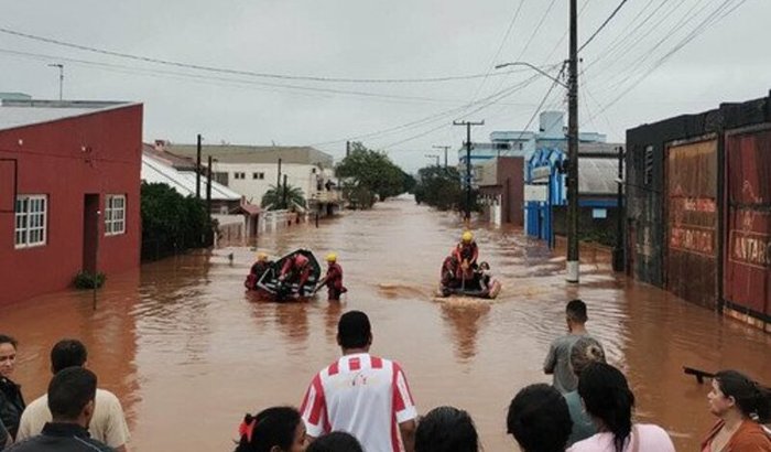 Linha de Frente no RS - pessoas contaminadas e feridas