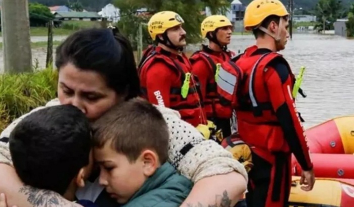 Ajude uma familia do Rio Grande do Sul