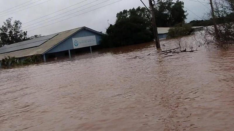 Ajude a recontruir o lar dos nossos vovôs (Casa de Repouso)