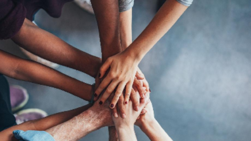 Ajude os Interopers a Reconstruir seus Lares