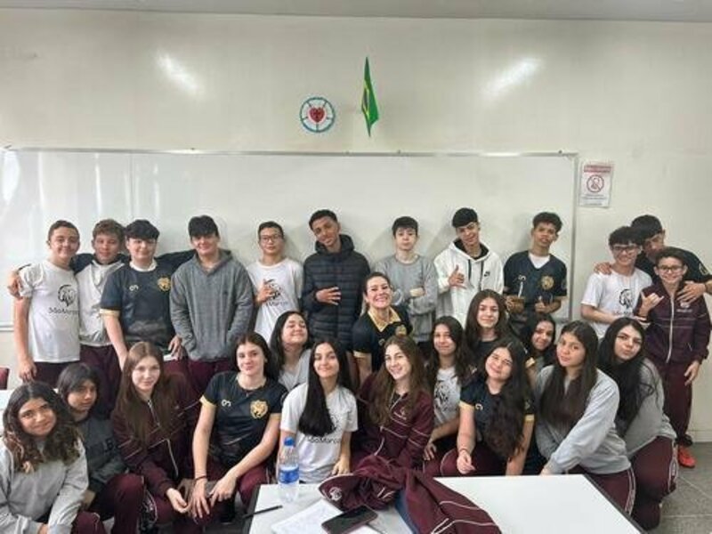 Ajudar nossos colegas que perderam tudo.