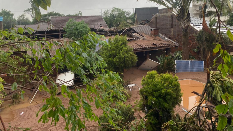  Famílias atingidas pelas enchentes do Rio Grande do Sul
