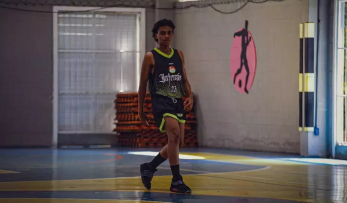 Me ajude a ir ao CBI SUB 17!