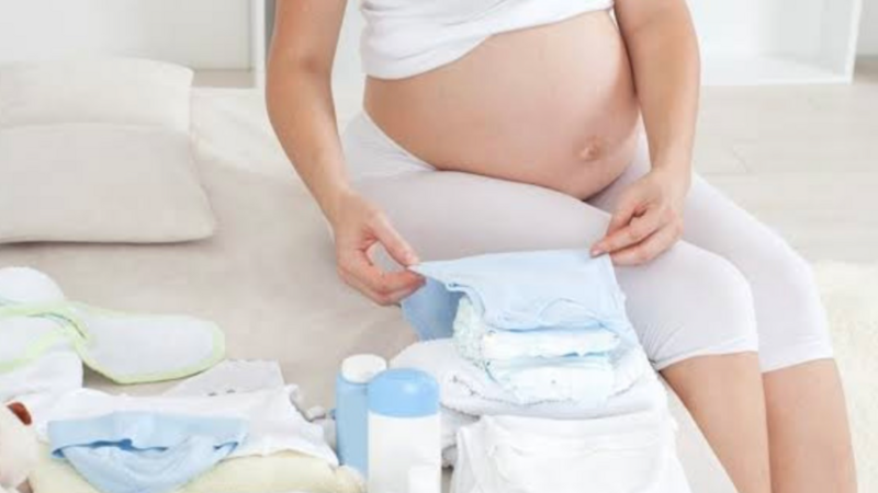 Ajudar uma amiga grávida a comprar o enxoval do bebê 🤰🏻 