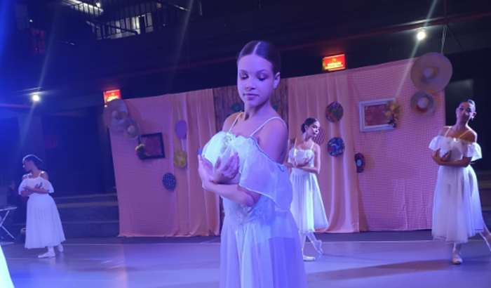 Me ajude a Dançar no maior Festival de dança em Joinville 