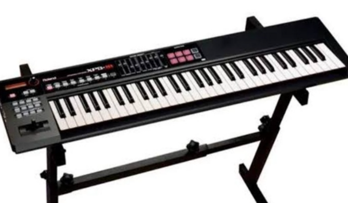Queridos amigos/clientes me ajude a conquistar meu teclado Roland xps10