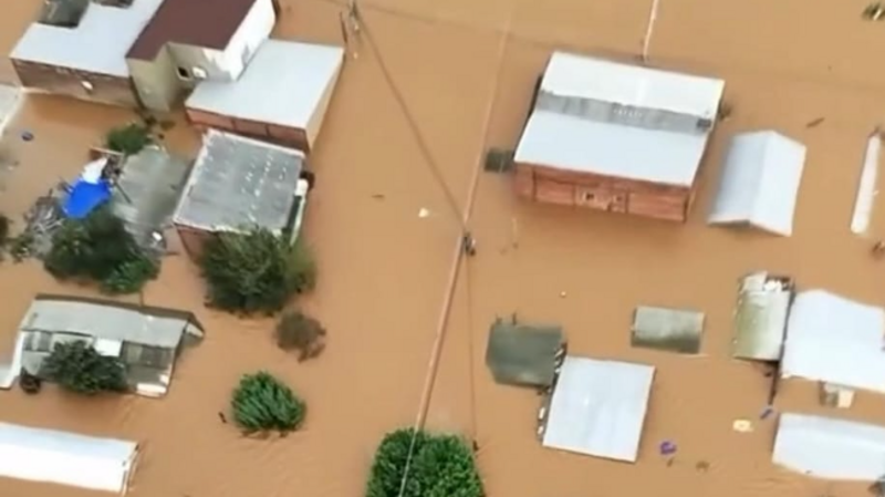 Ação para ajudar  03 famílias atingidas pelas enchentes no RS