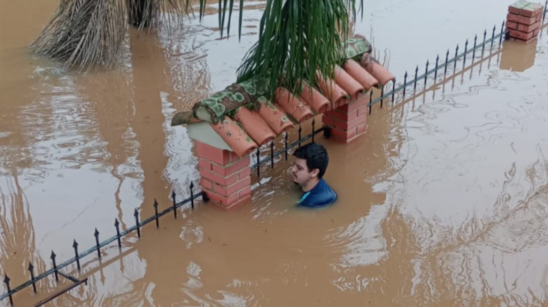 Ajudem o Juan e a Bruna a reconstruir seu lar