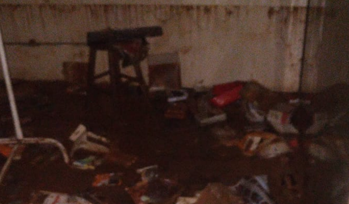 Loja do Fernandinho (Strela) e família perdida na enchente!