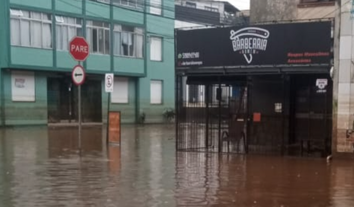 Juntos pela Barbearia Homem