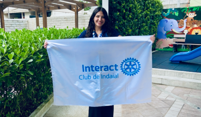 Apoie Helô em sua Jornada para o Intercâmbio de Voluntariado