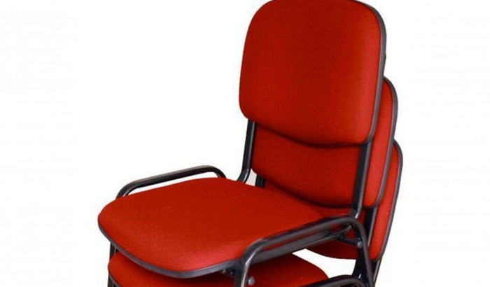 Cadeiras Nova da Igreja