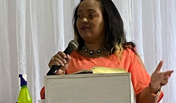 Juntos pela Missionária Taty rumo à África