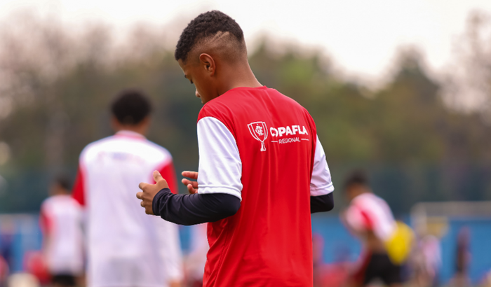 Ajude o Gustavo a ir para o torneio no Japão 