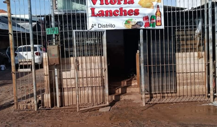 sos RS  perdi tudo na enchente  minha lanchonete meu trabalho.