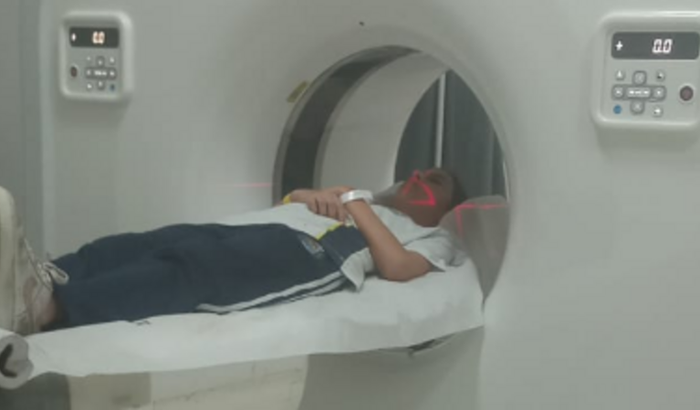 Ajude Julia Sophia Motollo EM SEU TRATAMENTO MÉDICO E EXAMES QUE NÃO TEM NO SUS