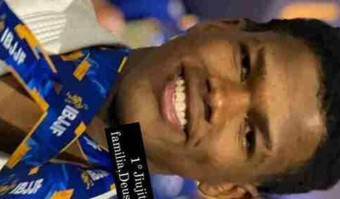 Passaporte mordido pelo cachorro